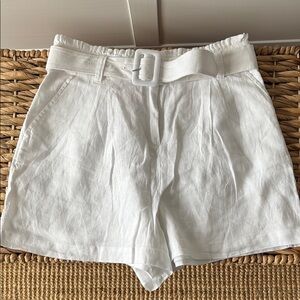 Women's vineyard Vines White Linen Belted Shorts